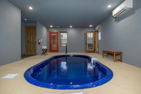 Mountain Sunrise Pool Cottage by Eden Crest